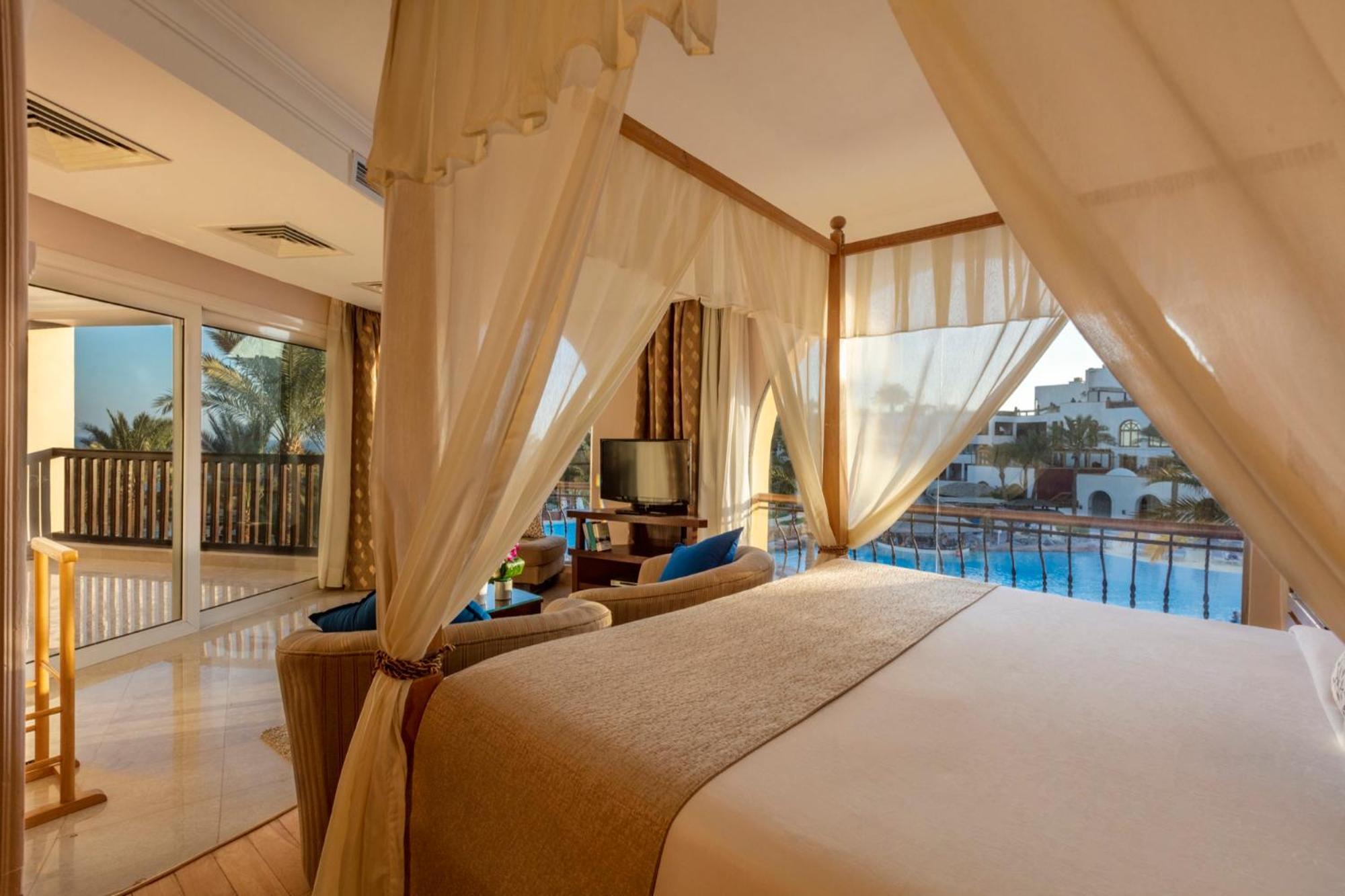 Hotel Royal Savoy Sharm El Sheikh (Adults Only) Exterior foto Suite at the hotel
