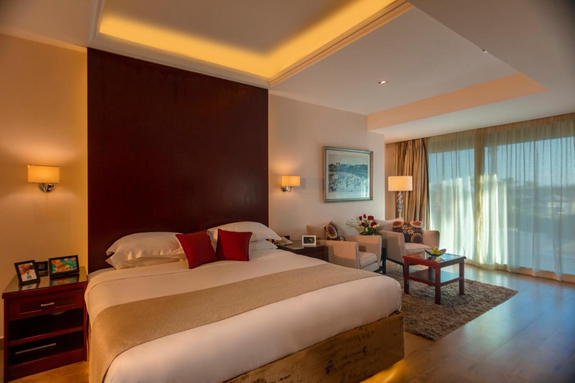 Hotel Royal Savoy Sharm El Sheikh (Adults Only) Exterior foto A room at the hotel