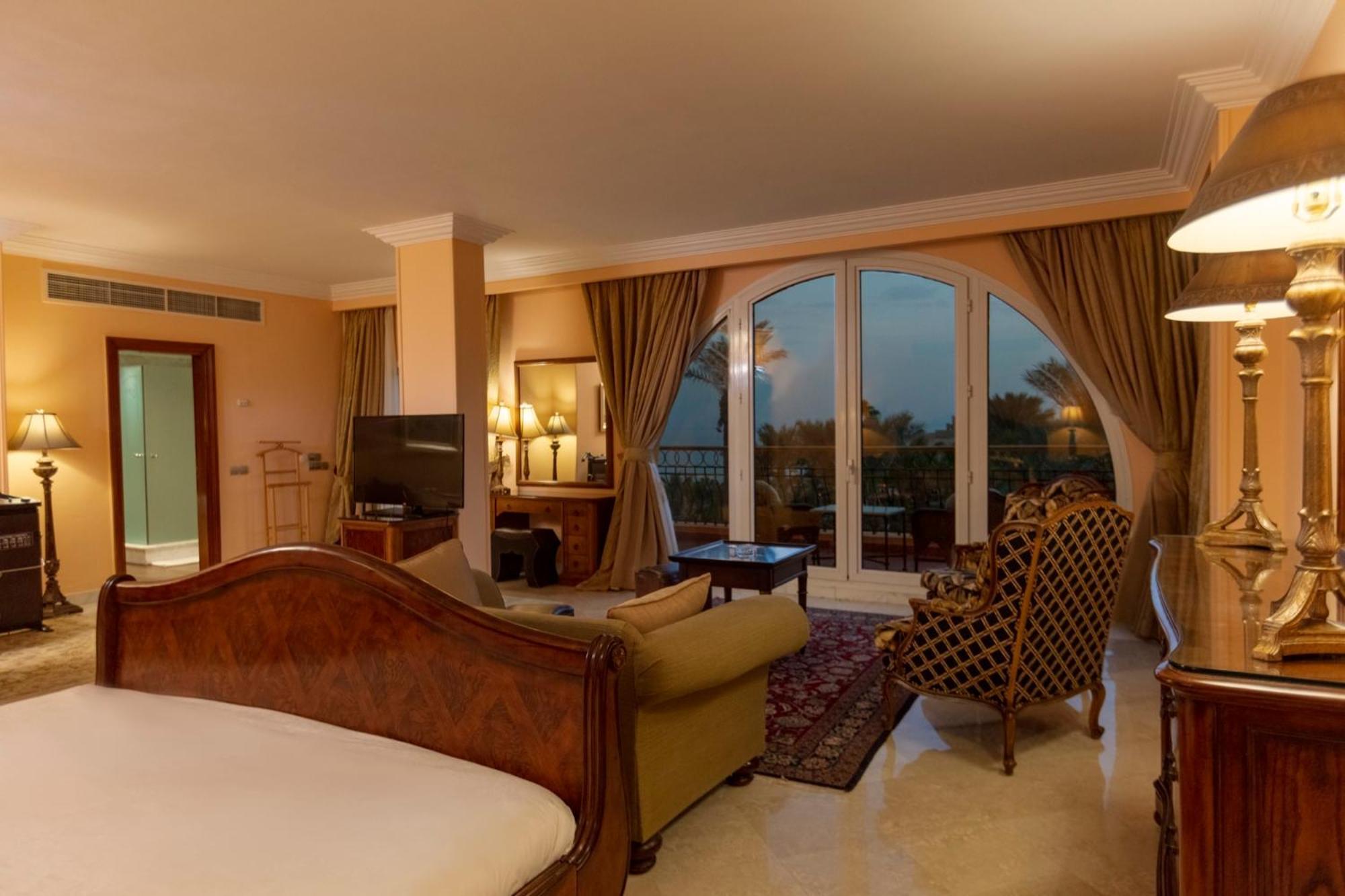 Hotel Royal Savoy Sharm El Sheikh (Adults Only) Exterior foto Suite at the Grand Hyatt Hotel, Amman